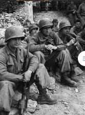 WWII US soldiers in uniform