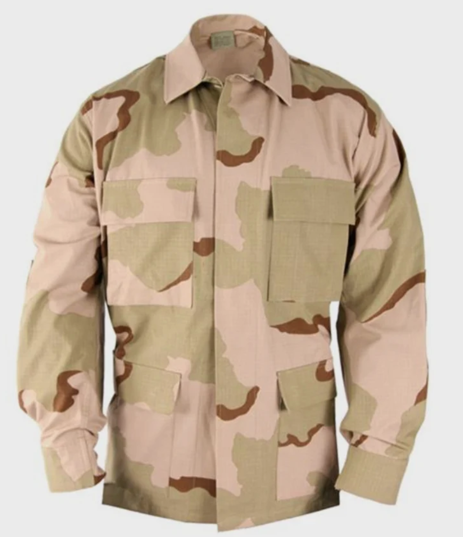 US Army desert camouflage BDU tunic with flag and unit patches